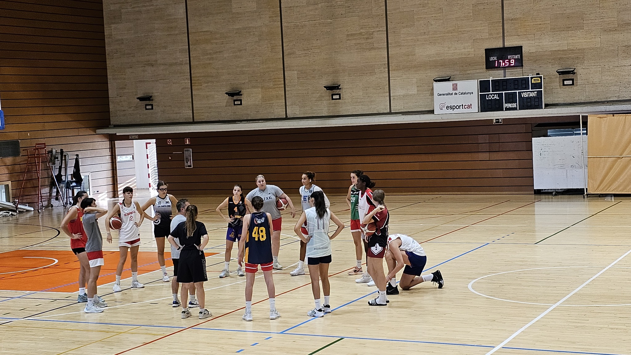 Internacionalni trening – Empowered Female Coaches of Basketball — fotografija 12
