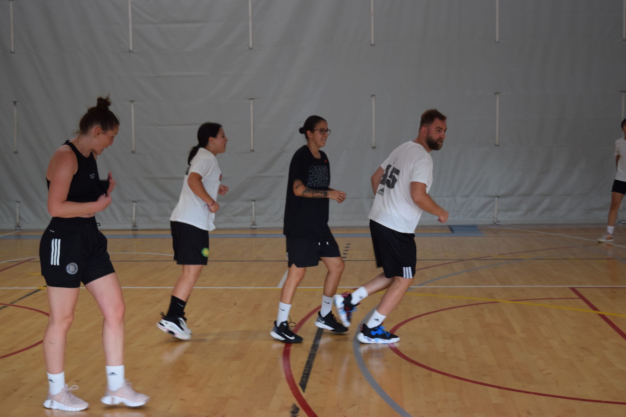 Internacionalni trening – Empowered Female Coaches of Basketball — fotografija 13